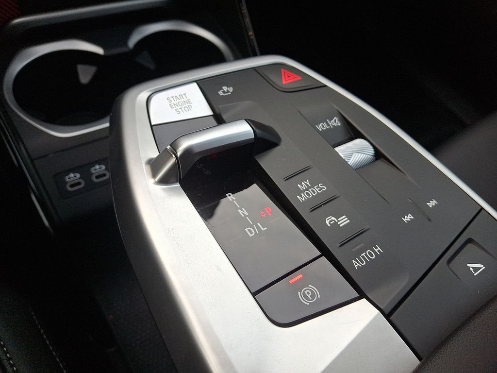 Thumbnail: 2025 BMW X1 - 16