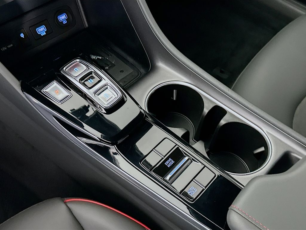 Thumbnail: 2020 Hyundai Sonata - 16