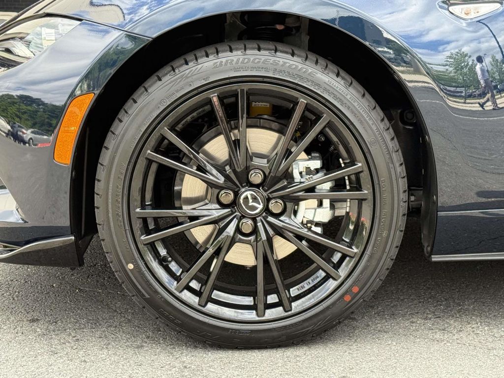 2026 Mazda MX-5 Miata Club - Photo 11
