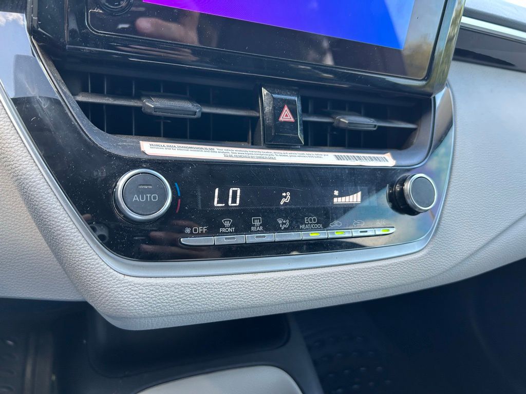 Thumbnail: 2024 Toyota Corolla - 25