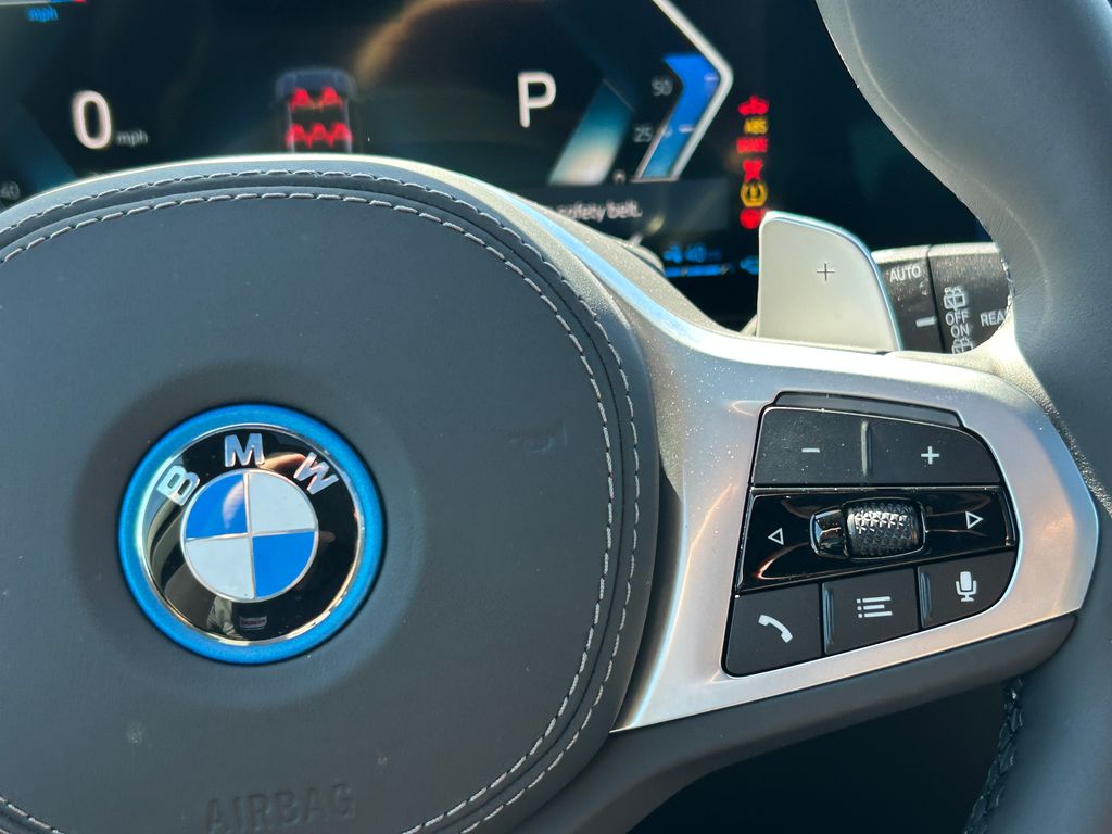 Thumbnail: 2026 BMW X5 - 20
