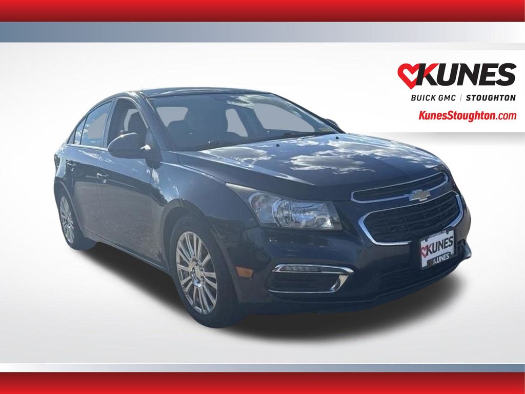 Blue Ray Metallic 2015 Chevrolet Cruze Sedan Front-Wheel Drive 6-Speed Manual