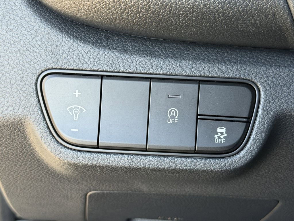 new 2026 Kia Seltos car, priced at $24,323