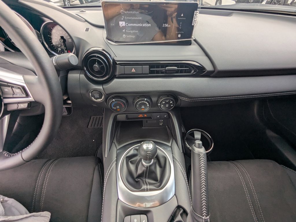 2025 Mazda MX-5 Miata Club