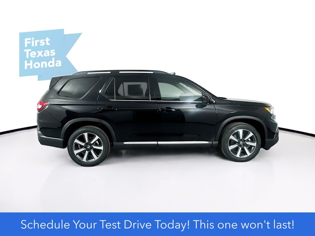 New Car 2025 Honda Pilot  Touring For Sale Under $50,000 In Austin, Texas