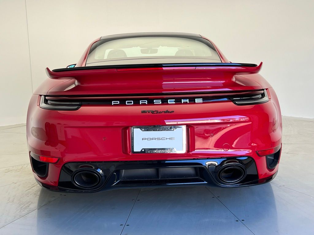 Thumbnail: 2024 Porsche 911 - 21