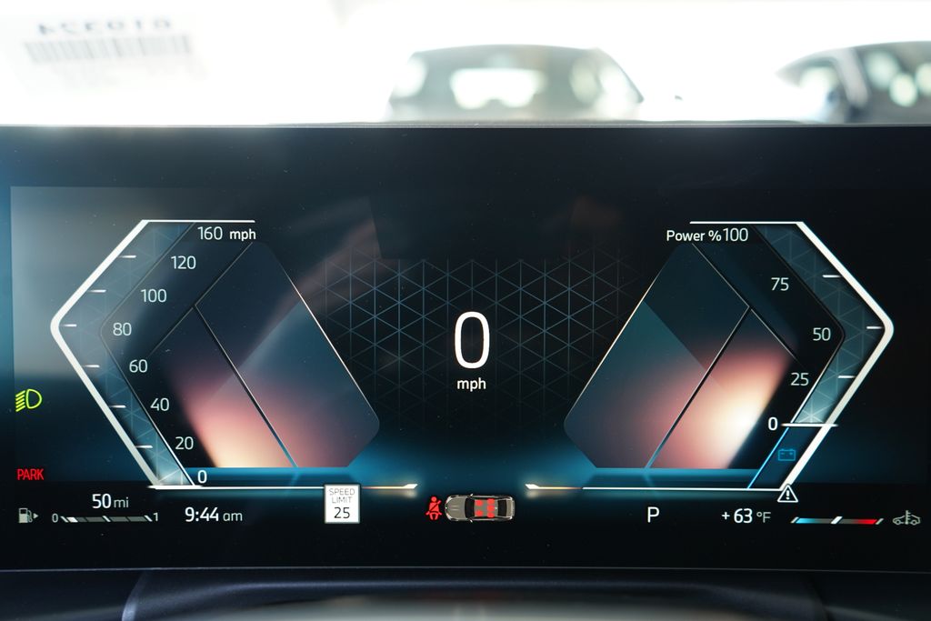 Thumbnail: 2026 BMW 3 Series - 16