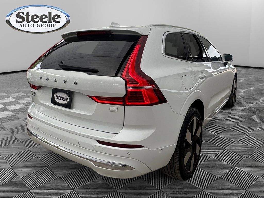 Used Car 2023 Volvo Xc60 Recharge Plug-in Hybrid  T8 Plus Bright Theme For Sale Under $40,000 In Round Rock, Texas