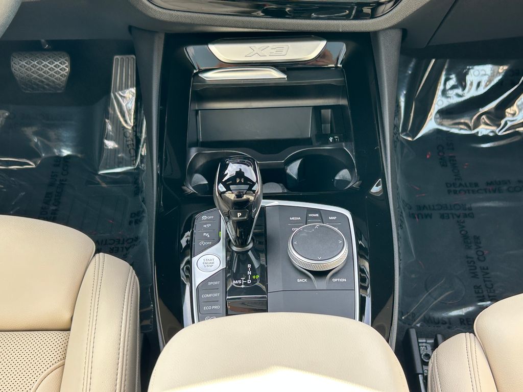 Thumbnail: 2023 BMW X3 - 26