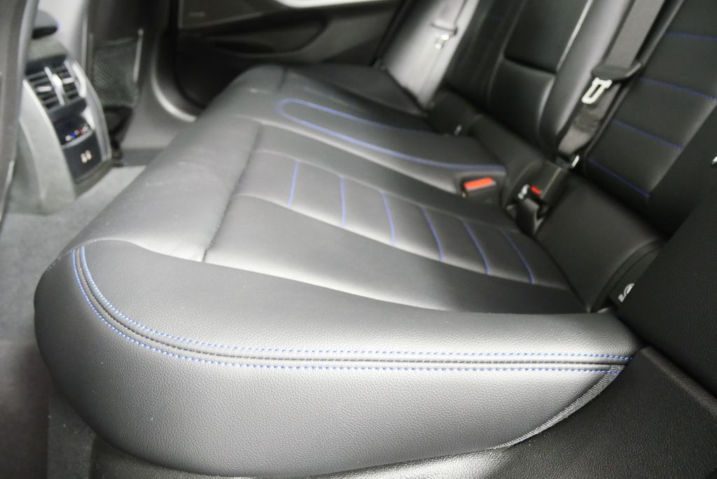 Thumbnail: 2023 BMW 3 Series - 15