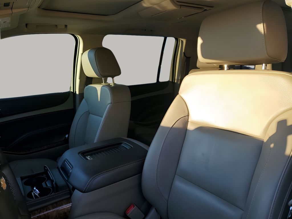 Used Car 2020 Chevrolet Suburban  Premier For Sale Under $40,000 In Austin, Texas