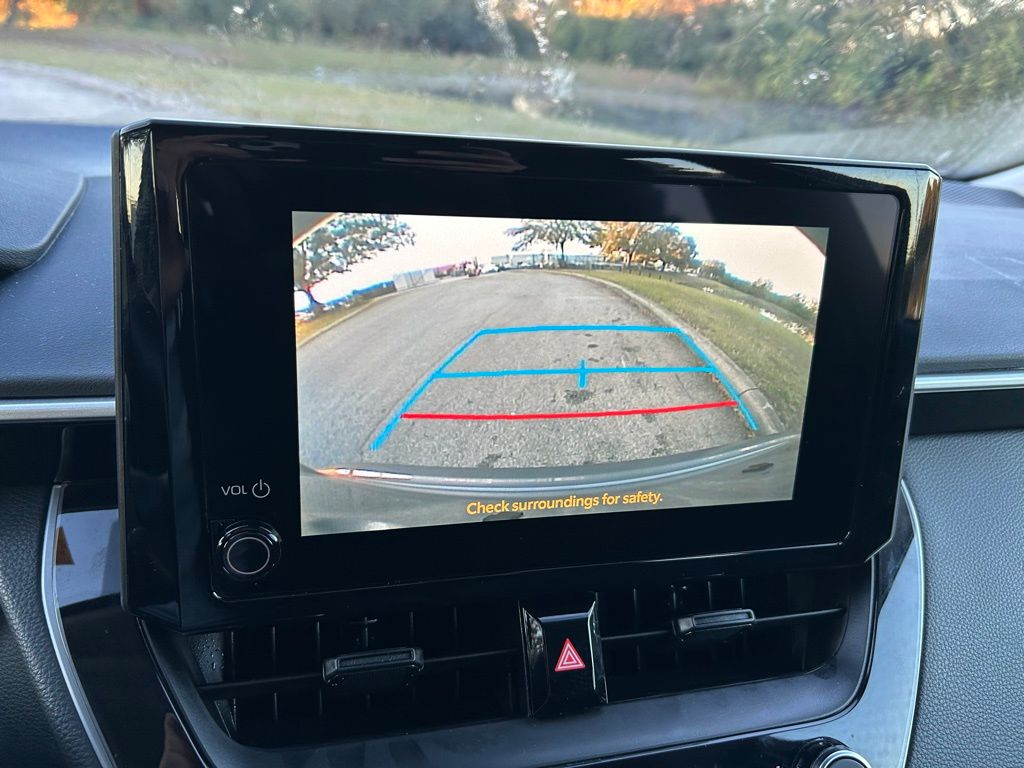 Thumbnail: 2025 Toyota Corolla - 24