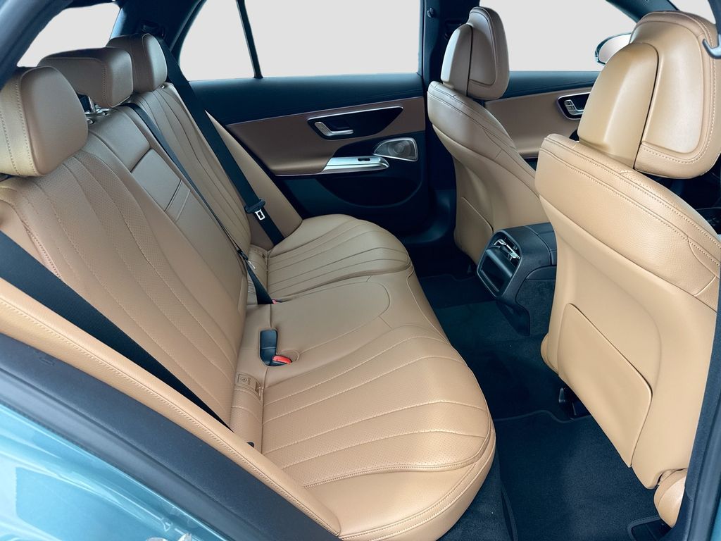 Thumbnail: 2026 Mercedes-Benz E-Class - 21