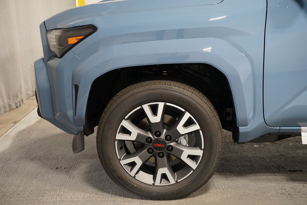 Thumbnail: 2026 Toyota 4Runner - 5