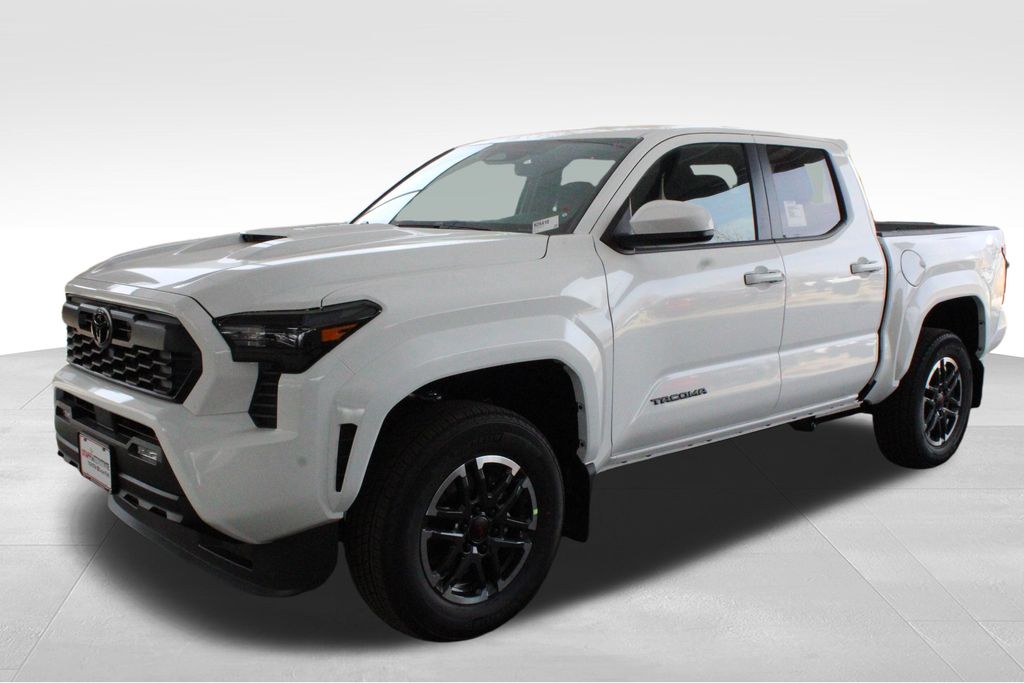 View vehicle photo 6