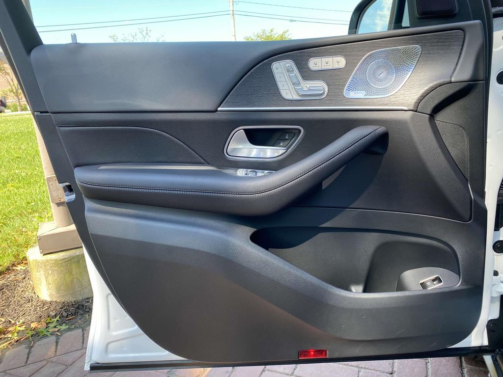 2025 Mercedes-Benz GLE 350 24