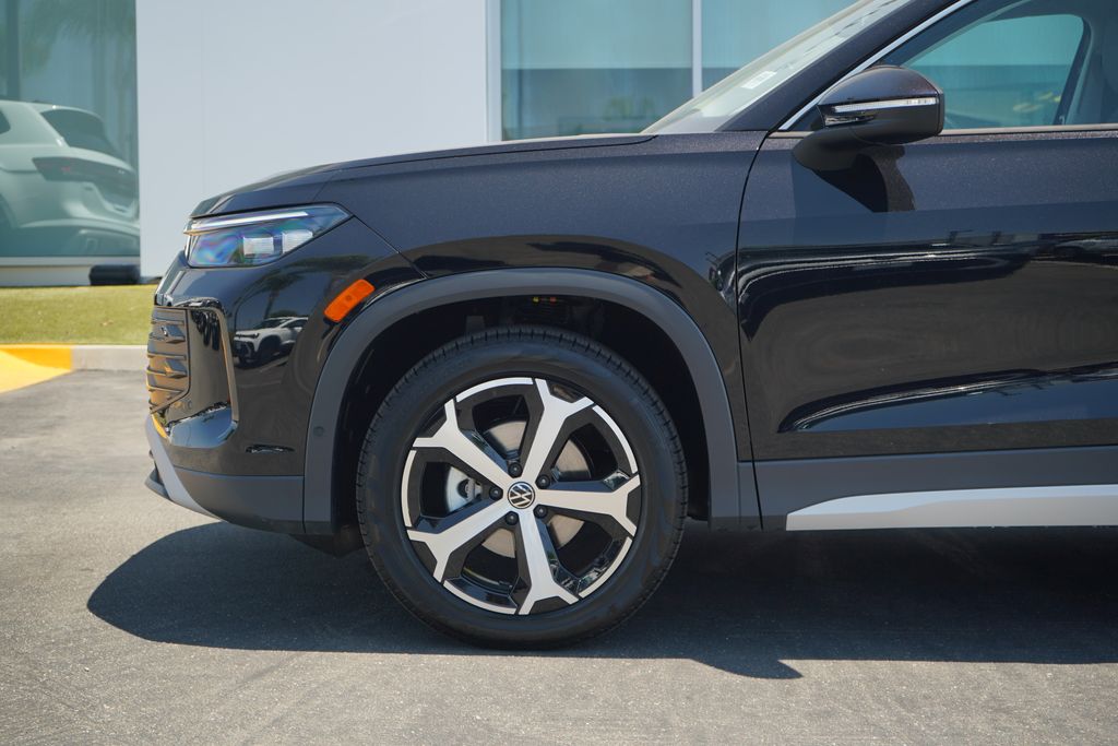 Thumbnail: 2025 Volkswagen Tiguan - 2