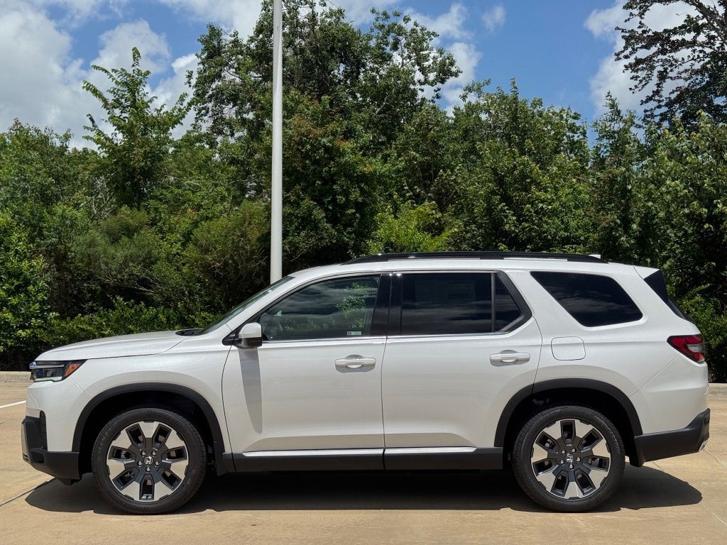 2026 Honda Pilot Elite White at AutoSavvy Houston Southwest