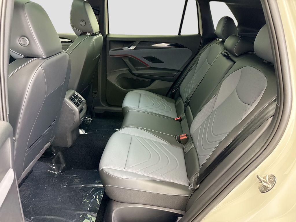 Thumbnail: 2026 Volkswagen Tiguan - 19