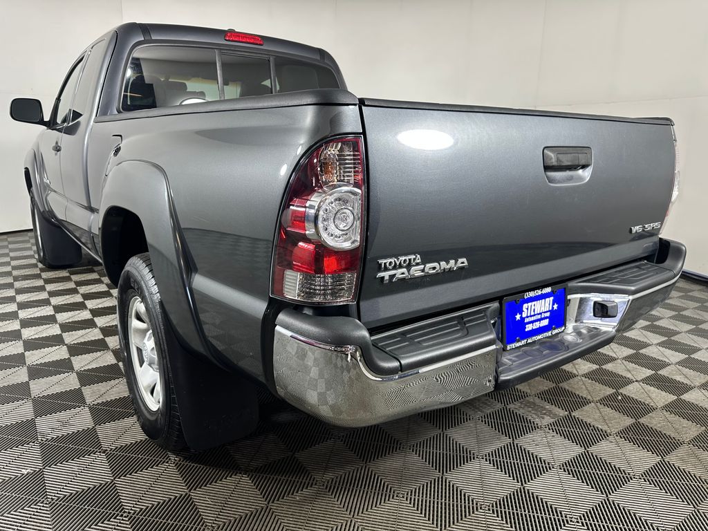 Photo 3 of 2010 Toyota Tacoma Base