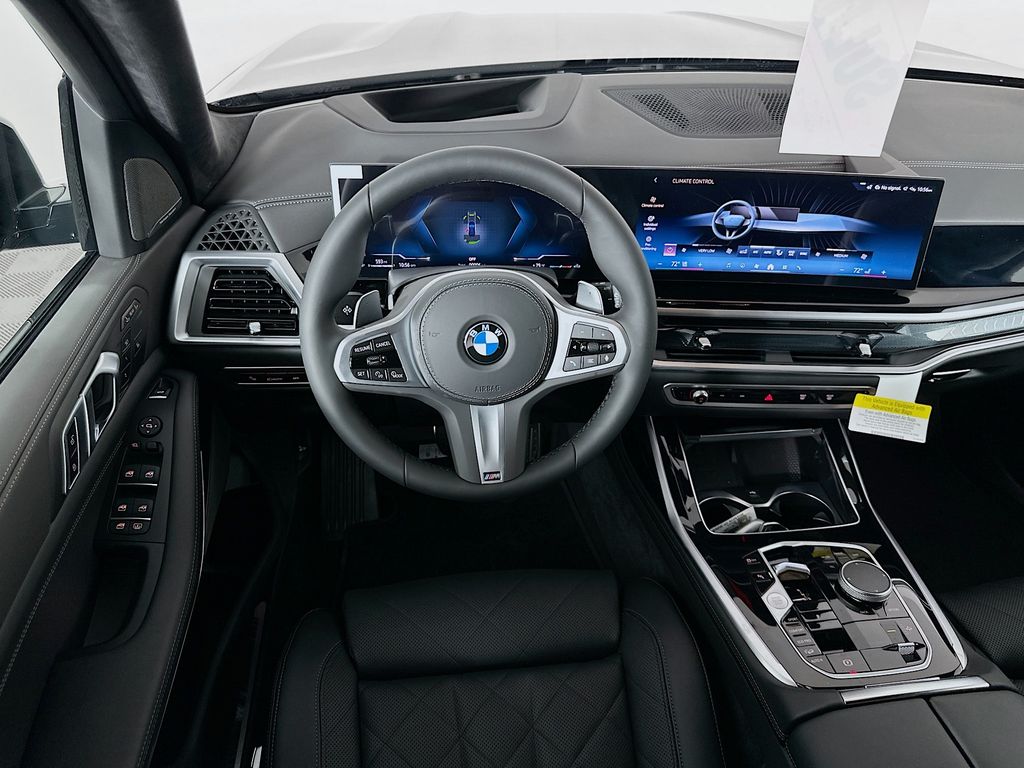 Thumbnail: 2026 BMW X7 - 19