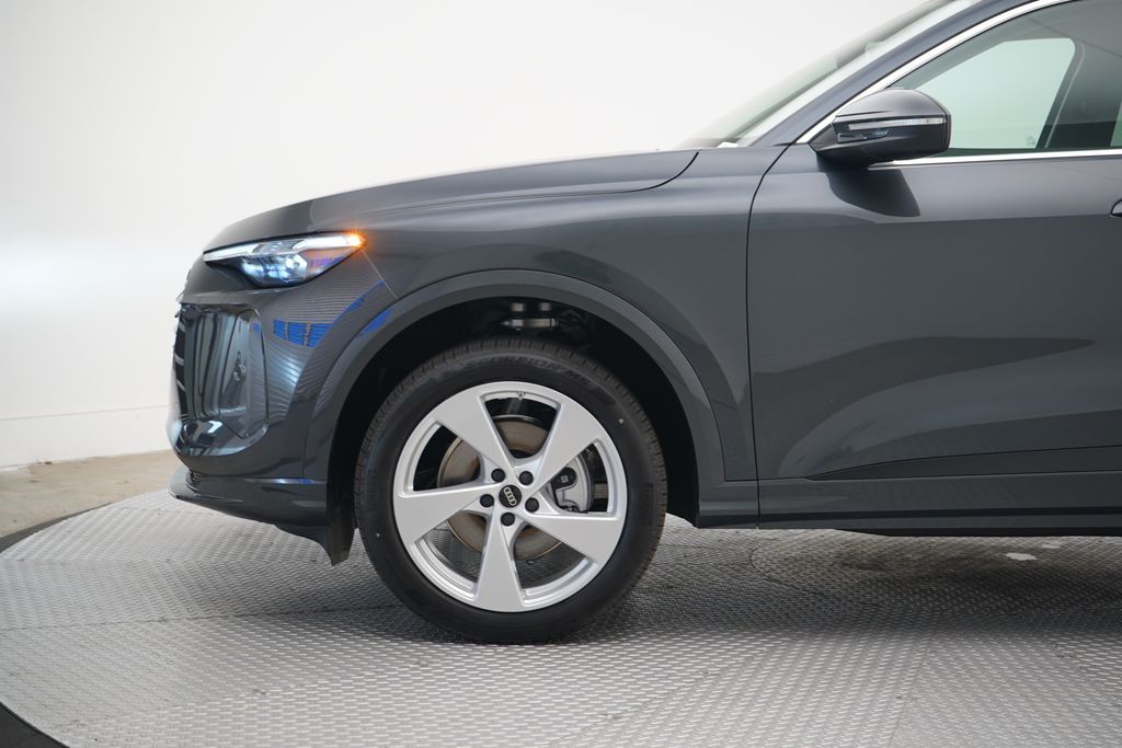 Thumbnail: 2026 Audi Q5 - 2