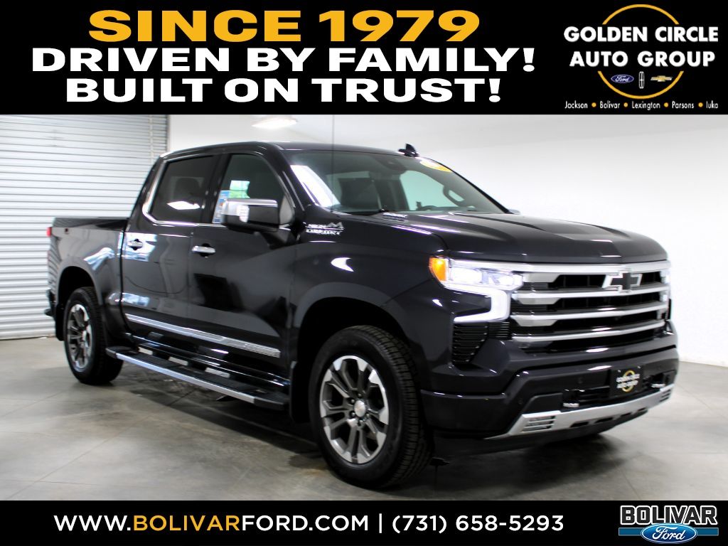 Dark Ash Metallic 2023 Chevrolet Silverado 1500 Pickup Truck Four-Wheel Drive Automatic