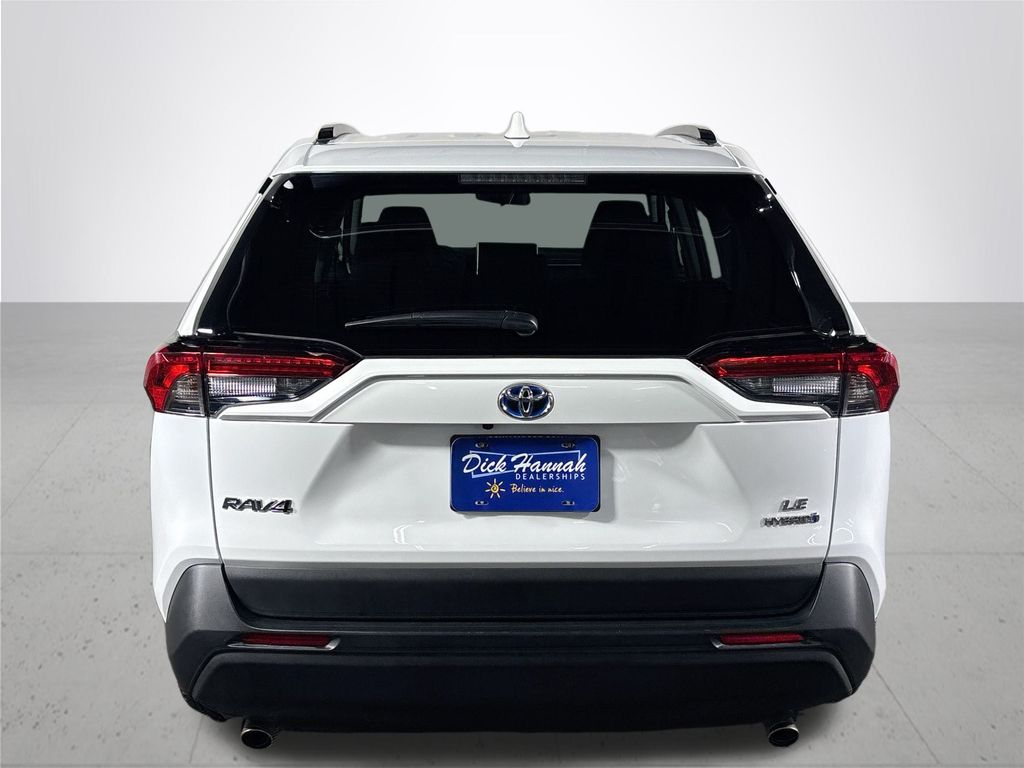 2024 Toyota RAV4 Hybrid LE
