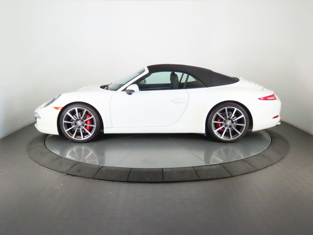 Thumbnail: 2014 Porsche 911 - 2
