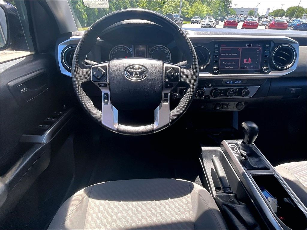 2023 Toyota Tacoma — photo 17