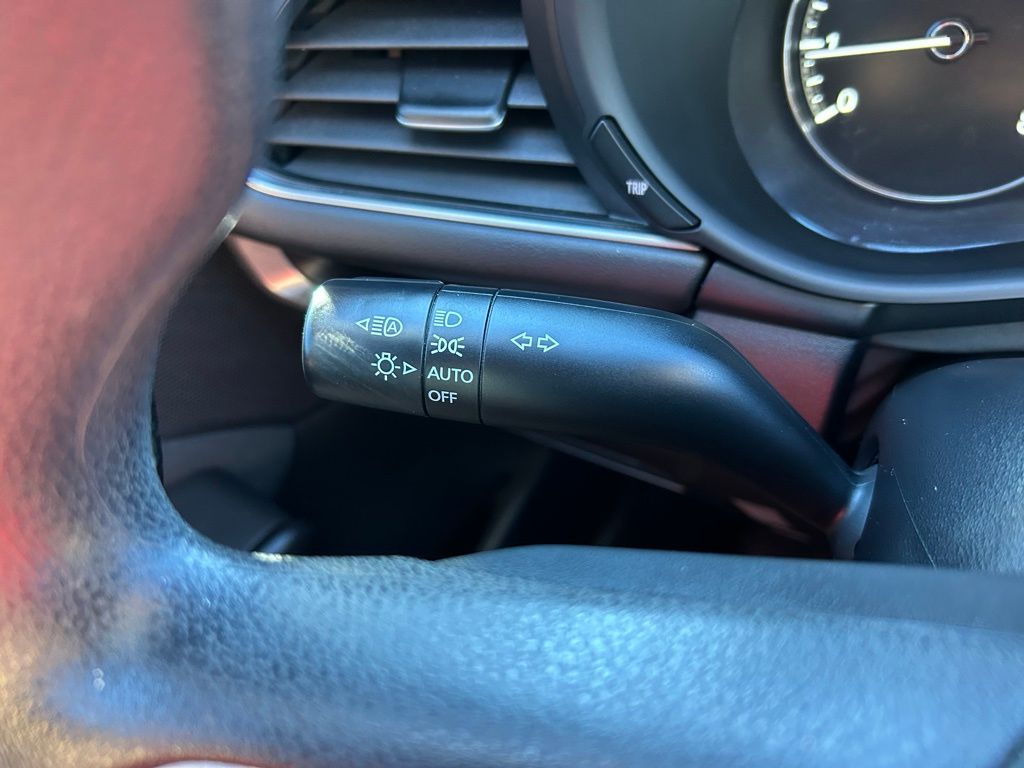 Thumbnail: 2021 Mazda Mazda3 - 21