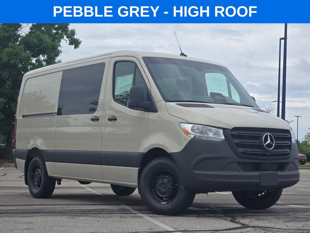 2026 Mercedes-Benz Sprinter 2500 Crew 144 WB