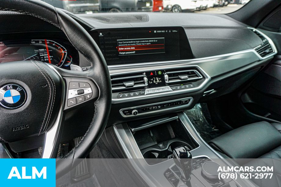 Used 2023 White BMW sDrive40i image 33