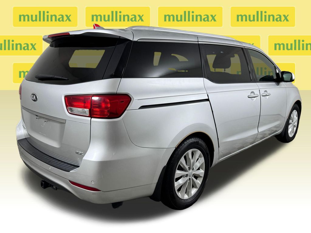 Used 2017 Silver Kia EX image 4