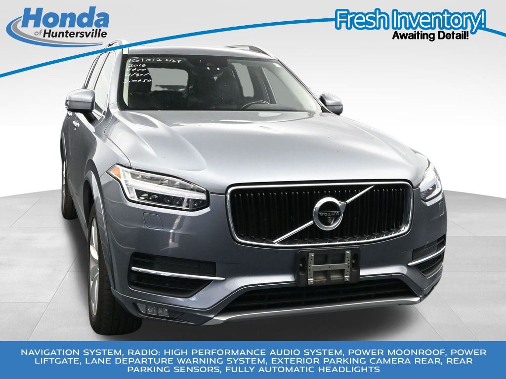 Electric Silver Metallic 2016 Volvo XC90 T6 Momentum AWD SUV / Crossover All-Wheel Drive Automatic