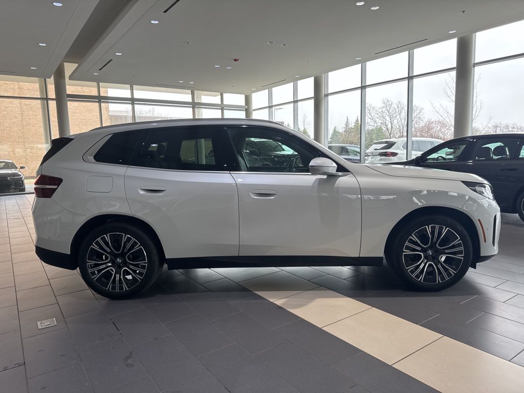 Thumbnail: 2026 BMW X3 - 4