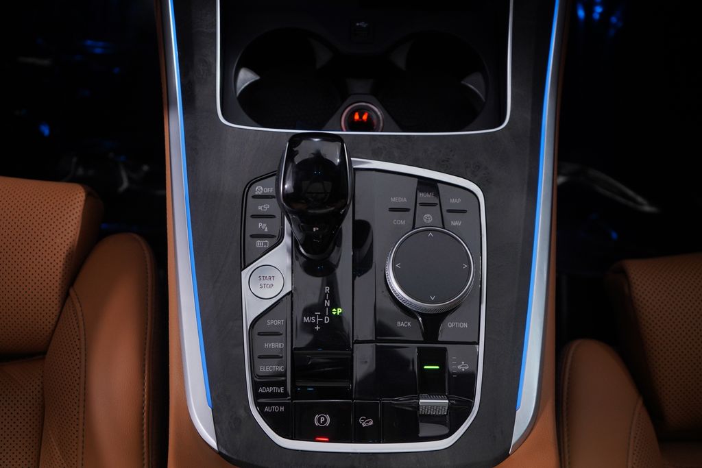 Thumbnail: 2023 BMW X5 - 14