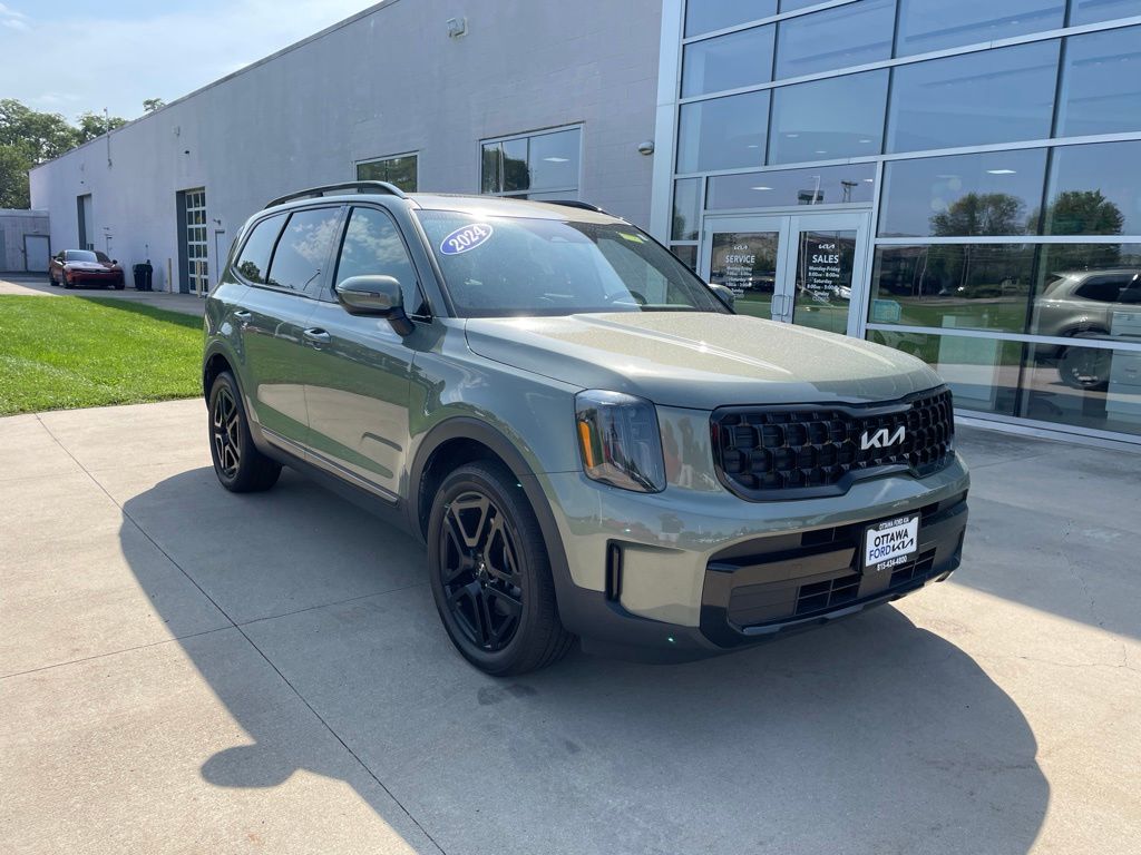 2024 Kia Telluride Verde (Jungle Green) SUV/Crossover Tracción en las cuatro ruedas 8 velocidades Automática