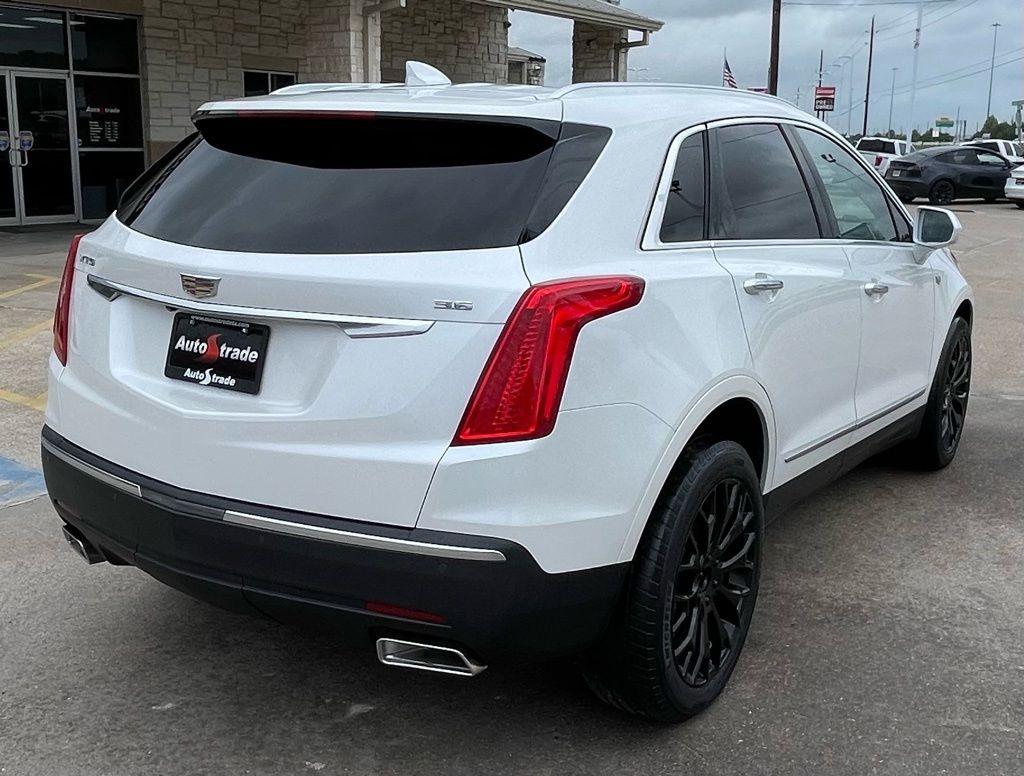 2018 Cadillac XT5 Luxury White at Bayway Cadillac of The Woodlands