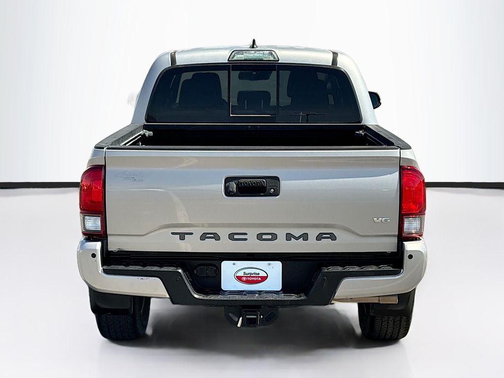 Thumbnail: 2019 Toyota Tacoma - 6
