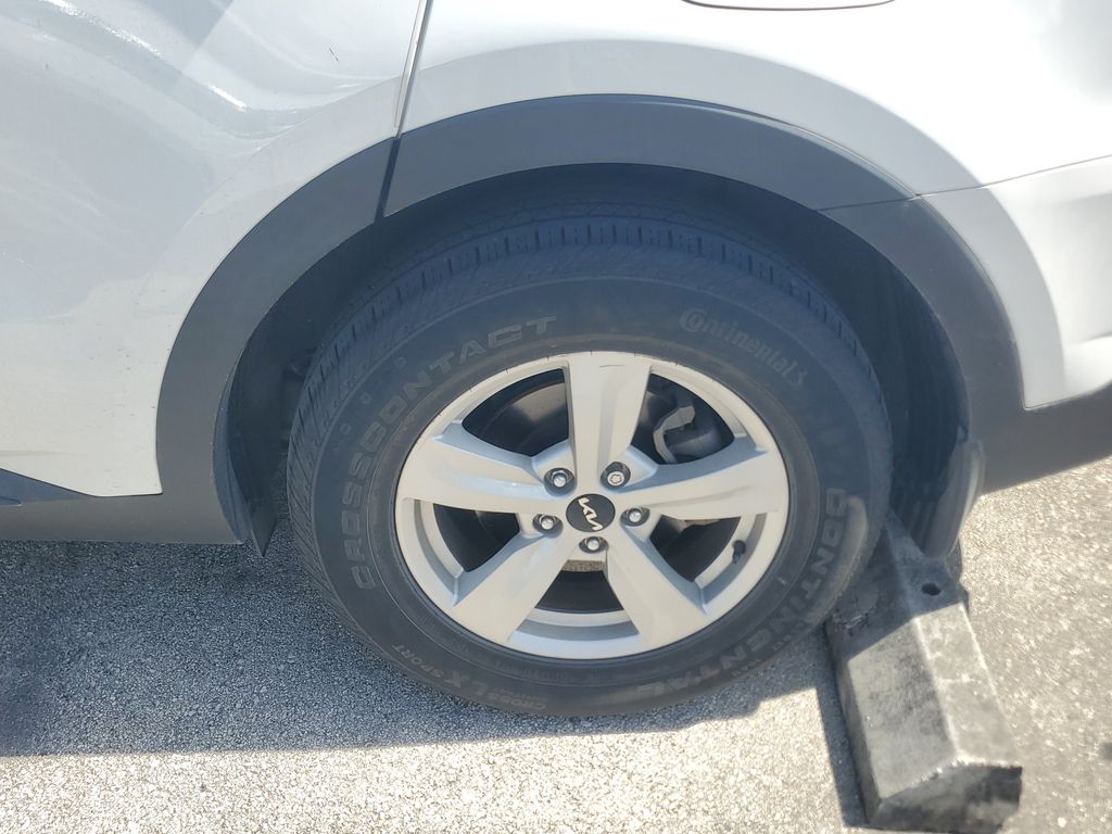 2023 Kia Sorento - $18,488