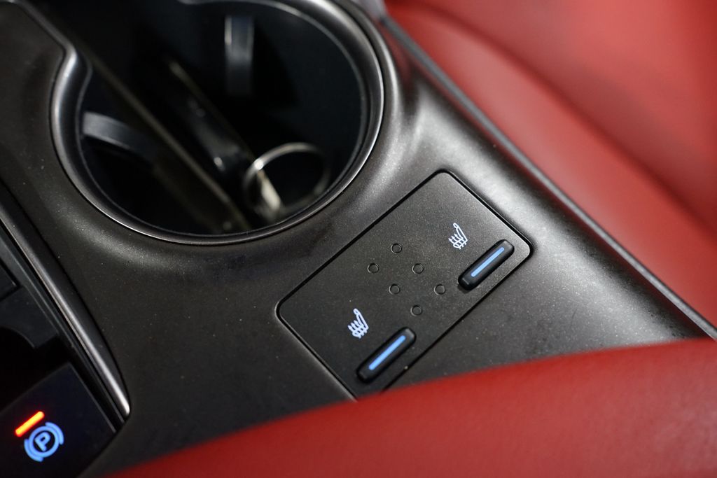 Thumbnail: 2024 Toyota Camry - 23