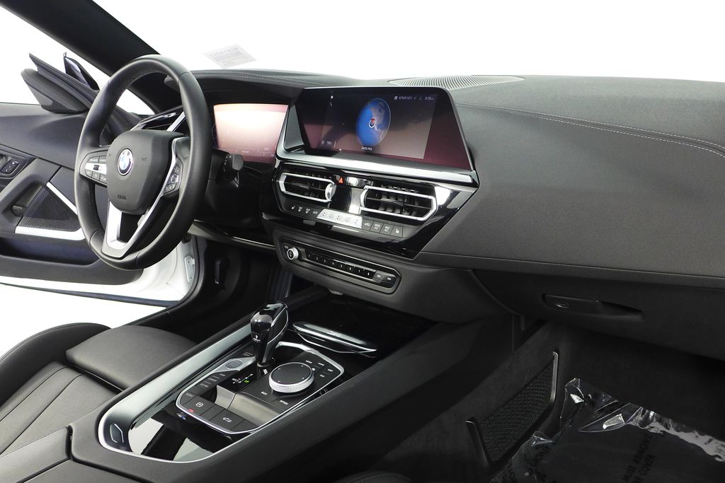 2021 BMW Z4 sDrive30i 17