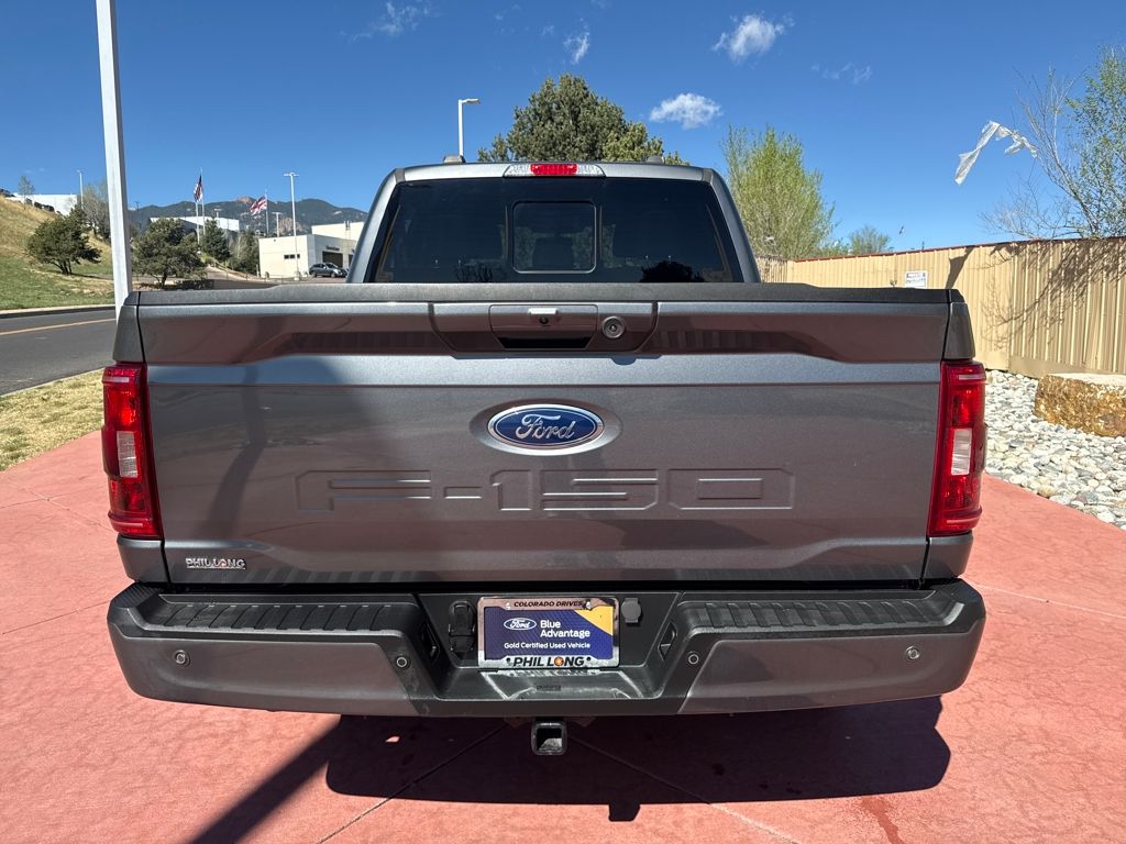 View vehicle photo 6