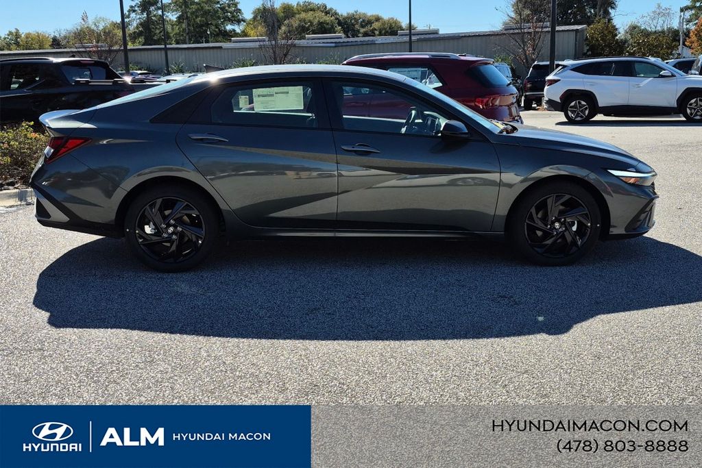 New 2026 Gray HYUNDAI SEL Sport image 5