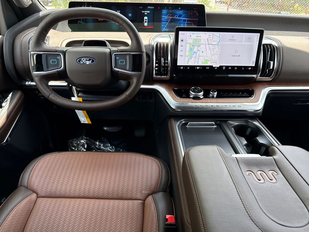 New 2027 White Ford King Ranch image 5