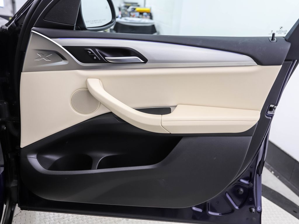 Thumbnail: 2023 BMW X3 - 29