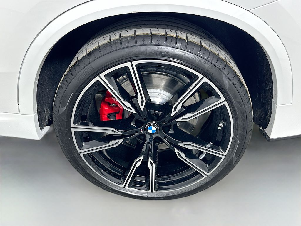 2026 BMW X5 M60i 23