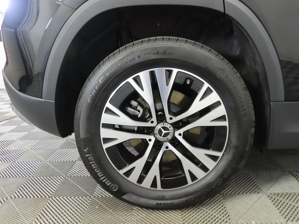 Thumbnail: 2025 Mercedes-Benz GLA - 31