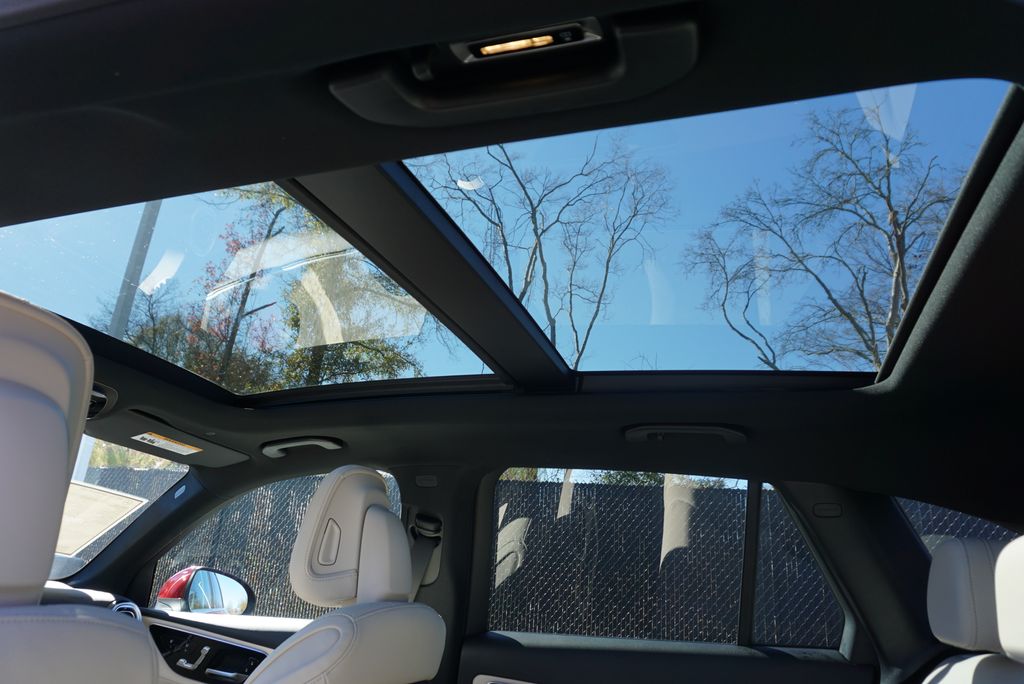 Thumbnail: 2026 Mercedes-Benz GLC - 16